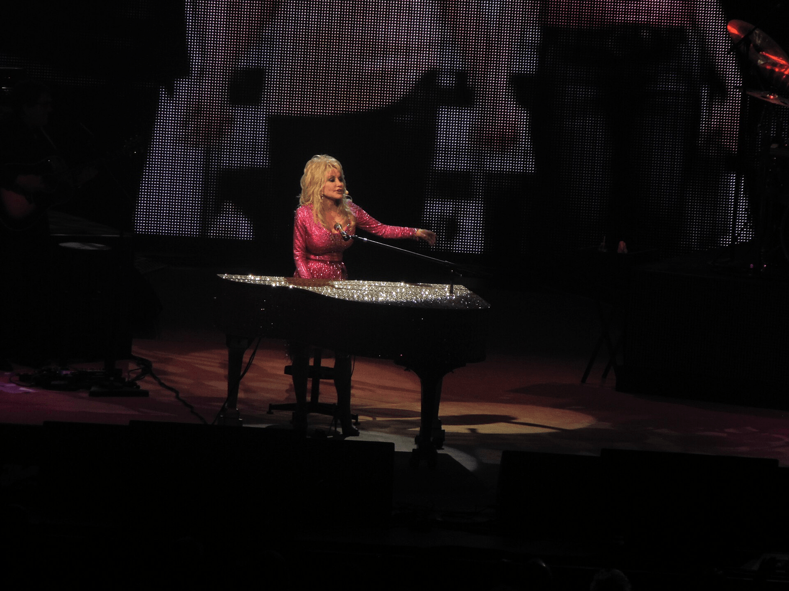 Publicly licensed image of Dolly Parton performing at Wolf Trap in 2011