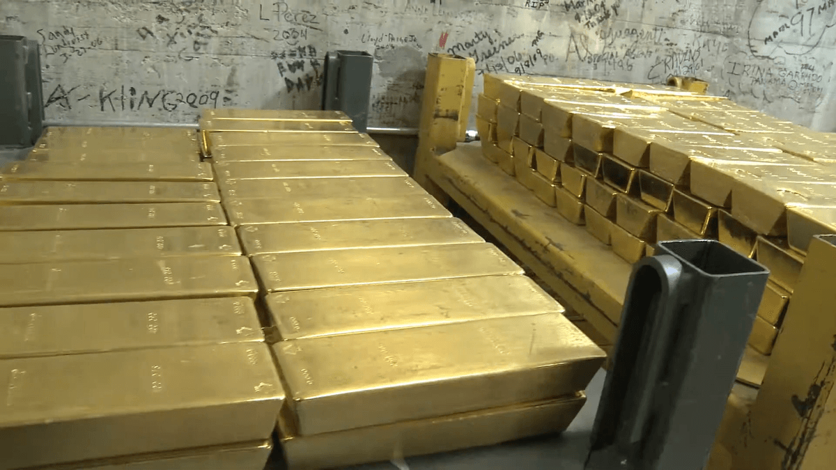 Public-domain image of gold bars stored at the U.S. Mint’s West Point facility