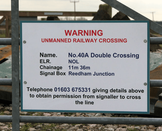 Level Crossing No. 40A Double Crossing (sign) - geograph.org.uk - 1753405.jpg · Level Crossing No. 40A Double Crossing (sign). Sign at the double level crossing > 1753415 south of Hill Farm.