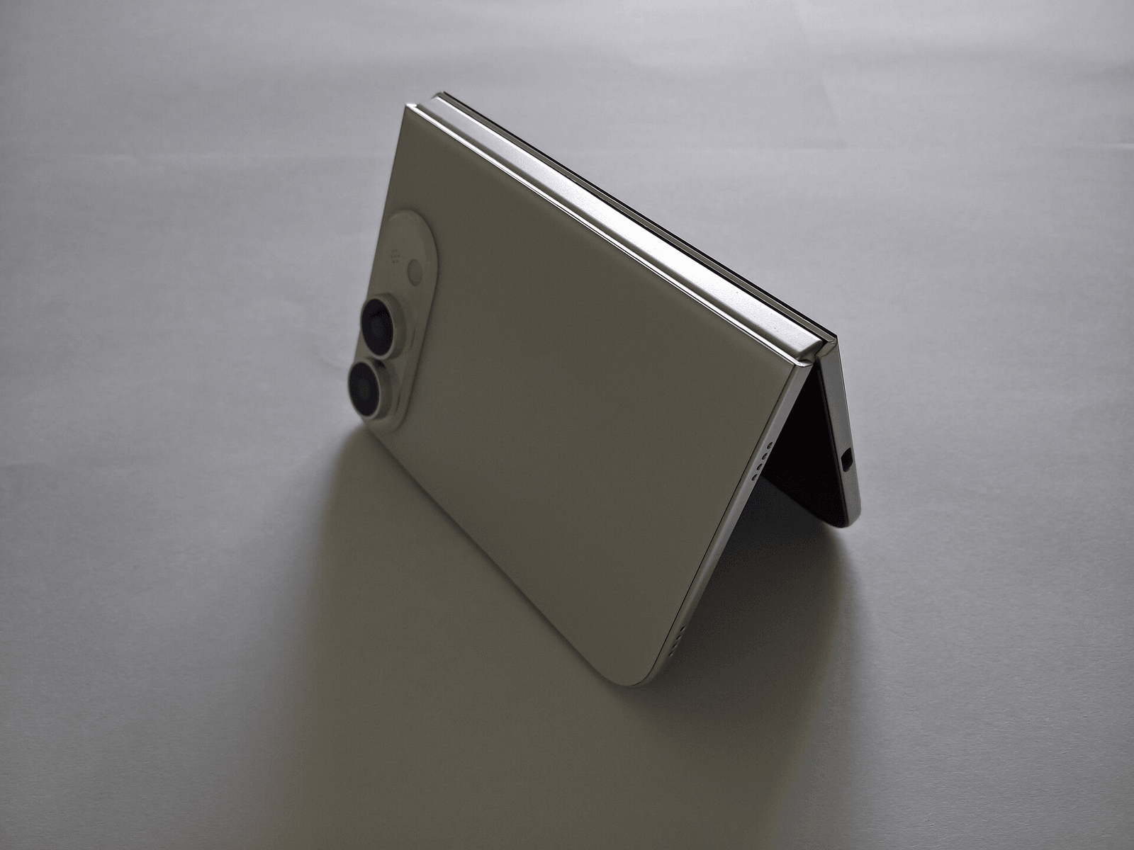 Publicly licensed concept image of a foldable iPhone described as an Apple foldable smartphone