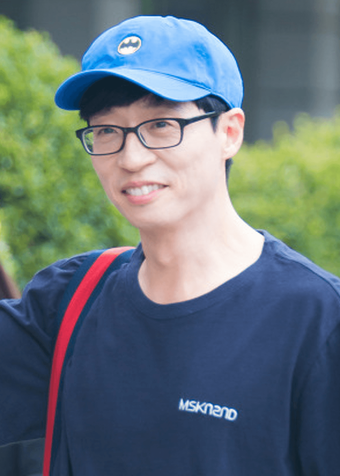 Yoo Jae-suk going to work at Happy Together on August 19, 2017 (1).jpg · Yoo Jae-suk going to work at Happy Together on August 19, 2017.