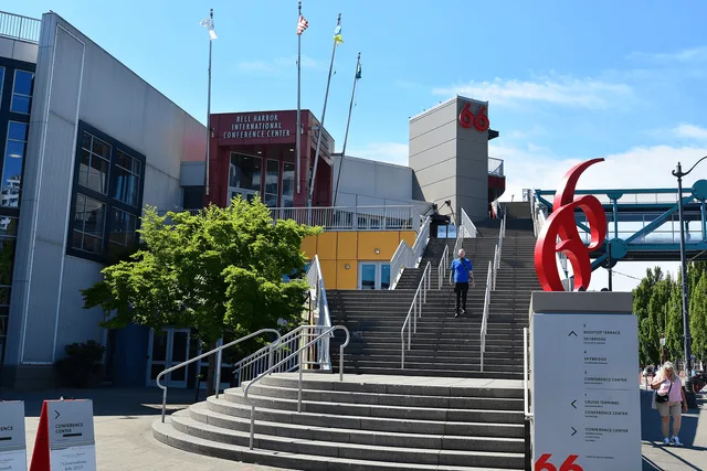 Seattle - Bell Harbor International Conference Center, Pier 66 - 01.jpg · Bell Harbor International Conference Center at Pier 66 in Seattle, Washington; the Bell Street Pedestrian Bridge is on the right
